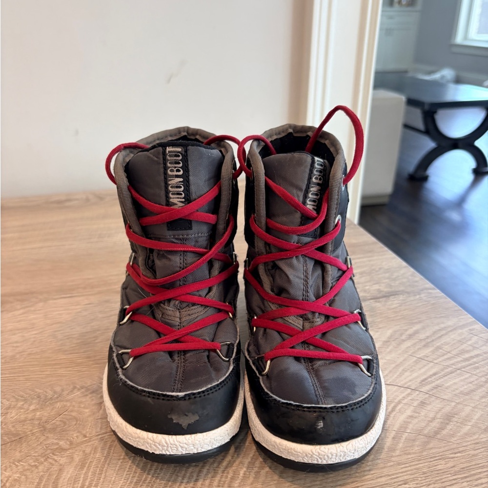 Moon Boot Kids Charcoal and Black Boots with Red Laces